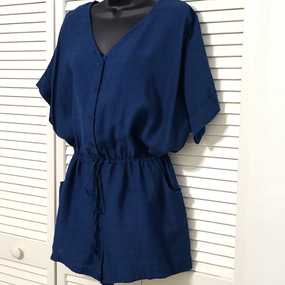 Large Davi & Dani Button Down Romper Short Sleeve… - image 4